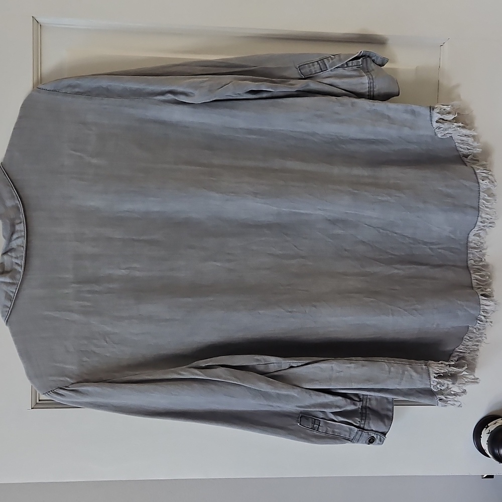 Gray Button-Up Shirt with Fringe Hem - Picture 5 of 5
